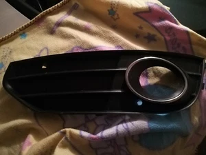 Griglia Mascherina paraurti SIN AUDI   - Foto 1 di 3