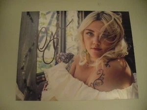 Elle King signed Autogramm 10x8 Foto PROOF Sänger Ex's & Oh's Love Stuff #1 - Bild 1 von 3