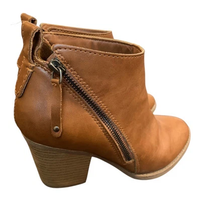 Faded Glory Women Size 8 Brown Tan Zip Sides Ankle Bootie Boho Short Heeled - Image 1 of 4