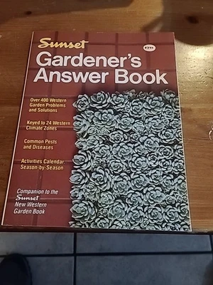 Sunset Gardener’s Answer Book By Sunset Books & Sunset Magazine - Image 1 of 2