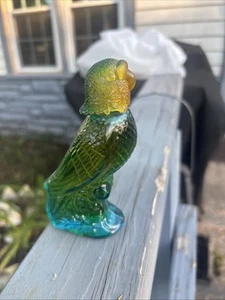 Vintage Avon Island Parakeet Perfume Decanter 1.5 oz Full Fast Shipping Here - Picture 1 of 5