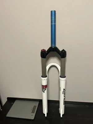 Manitou R-Seven Super ABSOLUTE 100mm Travel 26" Fork QR DSC - Image 1 of 4