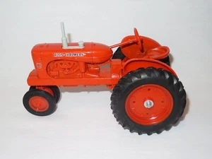 ERTL Allis-Chalmers Tractor Toy WD 45 Orange Farm Toy Metal ~ 1:16 Scale - Picture 1 of 12