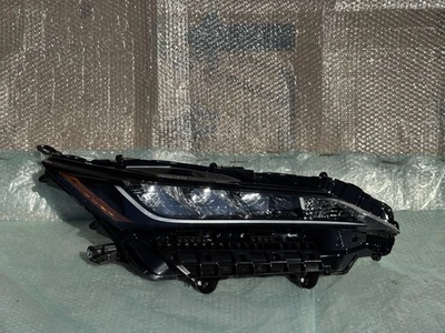 FARO LED REFLECTOR DERECHO TOYOTA VENZA LE RH 2021-2024 OEM NUEVO Foto 1 de 4