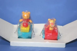 Disney Winnie the Pooh & Tigger figura tirón atrás juego de autos SEGA 2002 - Imagen 1 de 19