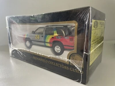 Brookfield Collector's Guild #24 Jeff Gordon Dupont 1998 Chevy Blazer - Image 1 of 4