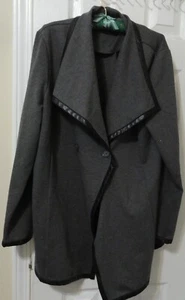 DG2 by Diane Gilman Classic cape coat Gray black BEAUTY - Picture 1 of 6