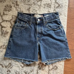Levi’s 550 Denim Shorts Kids Size 11 - Picture 1 of 5