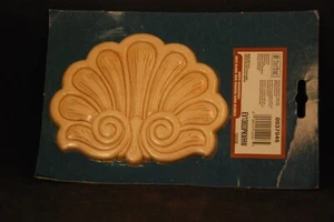 EverTrue Ornamental Moulding White Hardwood - Picture 1 of 1