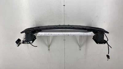 Traversa rinforzo paraurti anteriore FORD FIESTA 6 PHASE 1 1843827 - Immagine 1 di 4