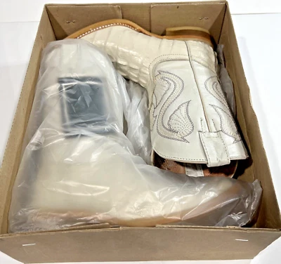 Montenegro Kid's Boots Zapateria Dianna Limited Edition White (US Size 11.5) - Image 1 of 4