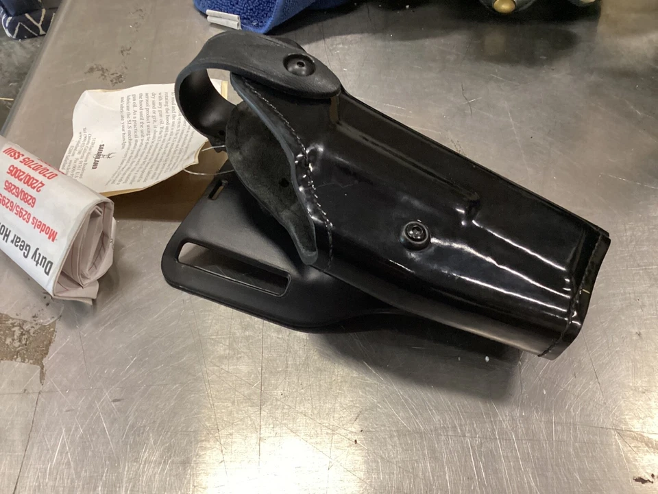 Duty Holster Safariland 6280-83 Fits Glock 17 or 22