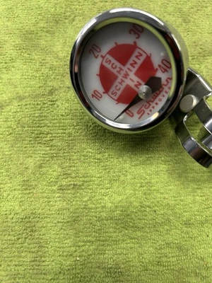 VINTAGE NOS OEM SCHWINN SPEEDOMETER HEAD (works) - Image 1 of 4