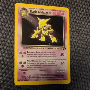 Pokémon TCG Raw Dark Alakazam SWIRL HOLO 1/82 Team Rocket - Bild 1 von 4