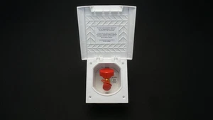 Gas Gassteckdose 30mbar Außensteckdose Wohnmobil Wohnwagen Caravan Boot weiß - Picture 1 of 7