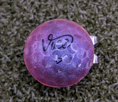 Marcador de pelota de golf Vice Cosmic Air Tour Pro Plus Stellar Ember edición limitada  Foto 1 de 3