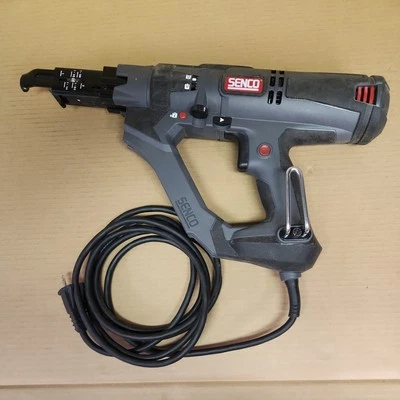 Chave de fenda Senco DS235-AC com fio 5000 RPM alimentação automática com estojo - Imagem 1 de 4