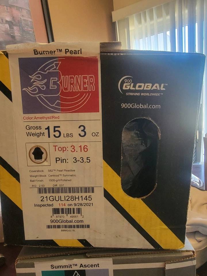 900 GLOBAL BURNER bola de boliche púrpura perla/rojo 15 lb usada Foto 1 de 1