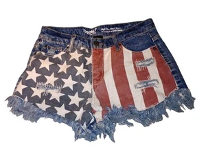 Vintage Mossimo American Flag Stars and Stripes Distressed Denim Shorts Size 4 - Picture 1 of 5