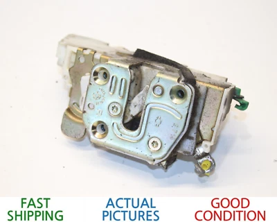 Actuador de cerradura de puerta del lado del pasajero delantero derecho Infiniti QX4 2001-2004 OEM Foto 1 de 4