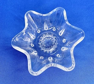 Vintage Clear Glass Star Shaped Candle Holder - Picture 1 of 4