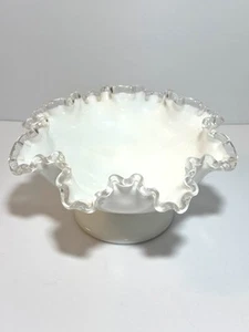 Fenton Silver Crest Standschale 7,5" Kompott Rüschenrand weiß klar EUC - Bild 1 von 8