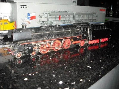 Schwere Dampflok Br 01 elektronische Umschaltung 3027 klassiker - Bild 1 von 4