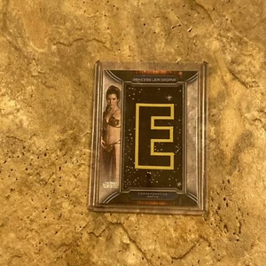 2019 Topps Star Wars Saga General Leia Organa Patch Card NP-E PRINCESS Rare E Wœ - Picture 1 of 12