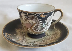 De colección Moriage Dragonware Té Demitasse Taza Platillo Japón Ocupado Dragón Negro - Imagen 1 de 13