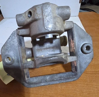 Polaris 98 RMK 600 Brake Caliper /1910346 - Image 1 of 4