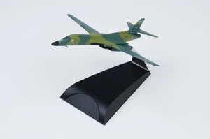 Dragon Models 1/400 B-1B Lancer Airplane Pride of South Dakota USAF 28th BW, - Picture 1 of 2