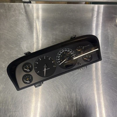 Jeep Grand Cherokee 2002 2003 2004 velocímetro cuadro de instrumentos fabricante de equipos originales Foto 1 de 4