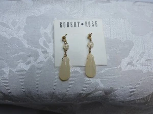 Robert Rose Pierced Earrings, Yellow Acrylic w Gold Tone Metal - Picture 1 of 3