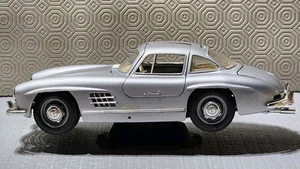 BURAGO 1954 Mercedes Benz 300SL Gullwing Silver 1/18 DIE CAST 9.75" Flawed - Picture 1 of 19