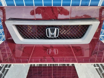 2003-2006 Honda Element EX Front Grille Assembly W/Moulding OEM #75120-SCVA-A010 - Image 1 of 4