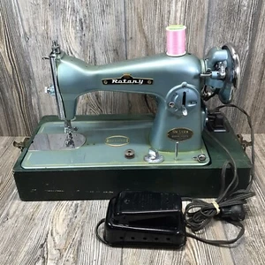 Vintage Rotary De Luxe Family Sewing Machine - Picture 1 of 11