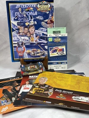 17 de febrero de 2008 Programa Daytona 500, NASCAR Diecast Car 1/64, boleto, tarjetas de conductor Foto 1 de 4
