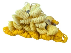 Paternayan Persian Yarn Lot Of 18 Skeins Sunny Yellow 3 Ply Wool Tapestry - Picture 1 of 5