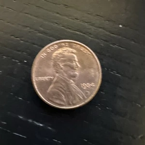 1984 D Lincoln Memorial Cent BU Uncirculated Penny 1c Coin - Picture 1 of 2