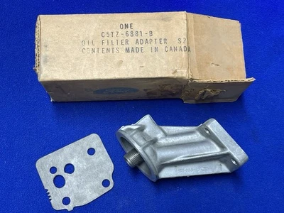 Ford Genuine NOS Oil Filter Adapter, Gasket C5TZ-6881-B - Image 1 of 4
