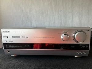 Panasonic SA-HE75 - 5.1 Kanal AV Control Receiver mit Fernbedienung in Silber - Bild 1 von 3