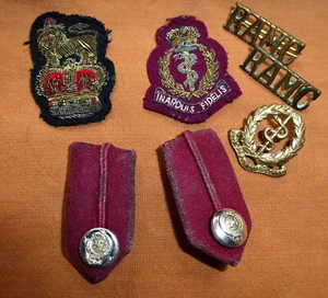 COLONEL A.I. BOOTH RAMC CAP BADGES, TITLES + COLLAR RANK TABS, MALAYA COMMAND - Picture 1 of 2