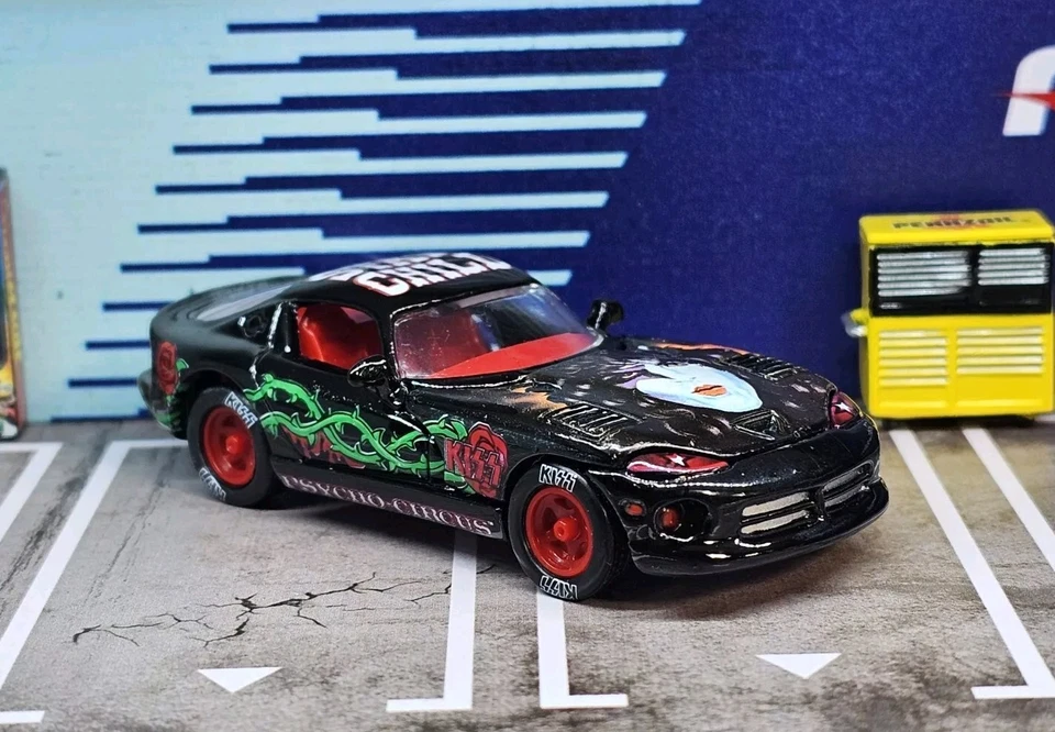 Racing Champions KISS 🔥 Star Child Dodge Viper Edición 1:64 1998 Diecast Car Nuevo  Foto 1 de 4
