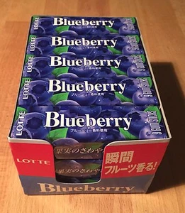 Lotte, Chewing Gum, "Blueberry" 9 gum sticks x 15, Japan Candy - Picture 1 of 1