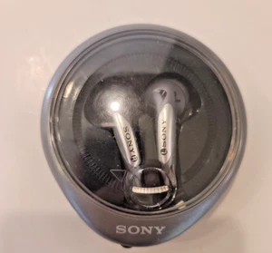 Sony Walkman MDR-E828 Auricolari Stereo Cablati con Custodia Avvolgibile Rari Funzionanti - Foto 1 di 4