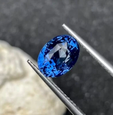 AIGS Certified Cornflower Blue Sapphire Unheated Madagascar 3.06ct (BS0262) - Image 1 of 4