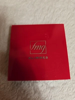 NEW Avon fmg GLIMMER MATTE Eyeshadow Quad Palette TIGRESS Mirrored Compact - Image 1 of 4