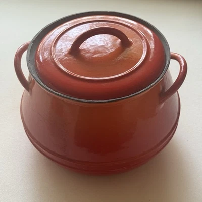 Descoware Flame Orange Dutch Oven FE 2E 10 24 Enamel 9.5" Cookware Pot Belgium - Image 1 of 4