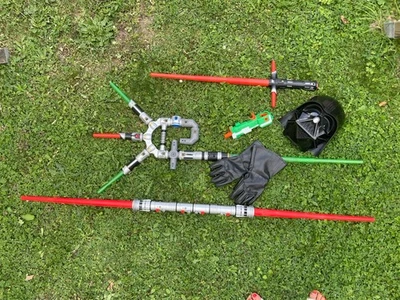 Set STAR WARS * Lichtschwerter / Maske Darth Vader + Handschuhe - Bild 1 von 2