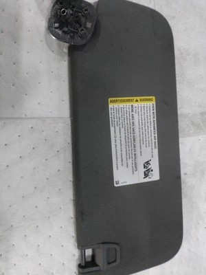 2022 GMC Sierra 1500 Pickup Driver Side Black Sun Visor OEM 681347 Used Foto 1 de 4